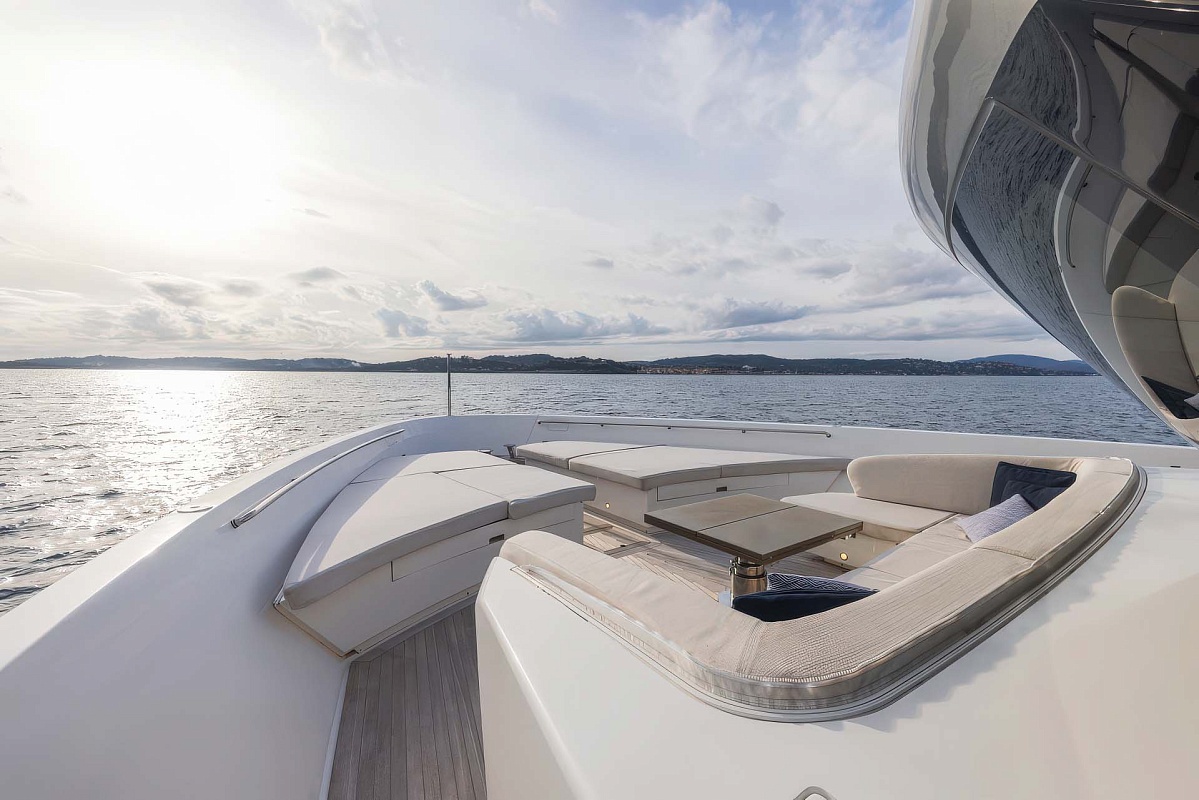 Аренда яхты Sanlorenzo SX88 VINCI II во Франции, Монако, Канны, Ницца